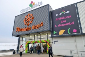 Travelnews.lv apmeklē un izbauda jauno «Pļavnieku tirgu» Rīgā - Foto