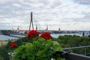 Ieraugi Rīgu no cita skatu punkta - «Riga Islande Hotel» jumta terases - Foto