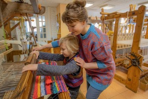 Radošās darbnīcas Tukuma novadā aicina pilnveidot prasmes arī ziemas sezonā - Foto