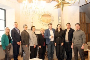 Ieskats Madrides Fitur bildēs: Spānijas karalis Felipe VI un Latvijas stends - Foto