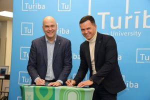 Biznesa augstskola Turība uzsāk sadarbību ar tūrisma operatoru «Tez Tour Latvija» - Foto