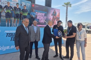 Travelnews.lv novēro  «Presidential Cycling Tour of Türkiye» aizkulises Antālijā - Foto
