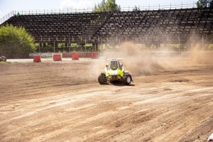 Bauskā aizvadīts sezonas vērienīgākais autokrosa posms - Foto
