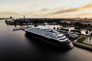 Iespaidīgā «Scenic Eclipse II» viesojas Rīgā - Foto