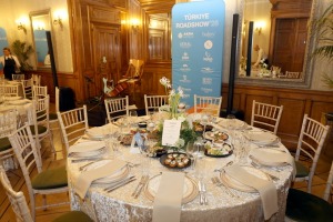 Tūroperators «Coral Travel Latvia» lutina «Turkey Roadshow 2026» dalībniekus ar «Michelin» ceļveža restorāna gardumiem - Foto