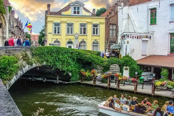 5. septembris vēsturē: Beļģija, Nīderlande un Luksemburga izveido Beniluksu