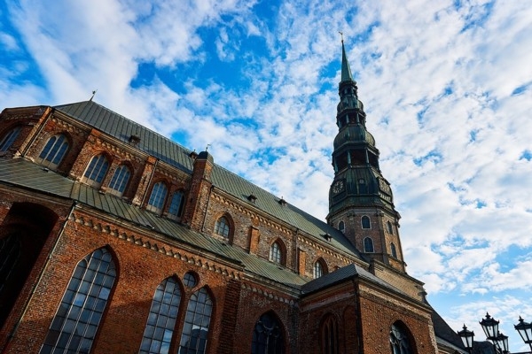 17. augusts vēsturē: Rīga plaši svin 800 gadu jubileju