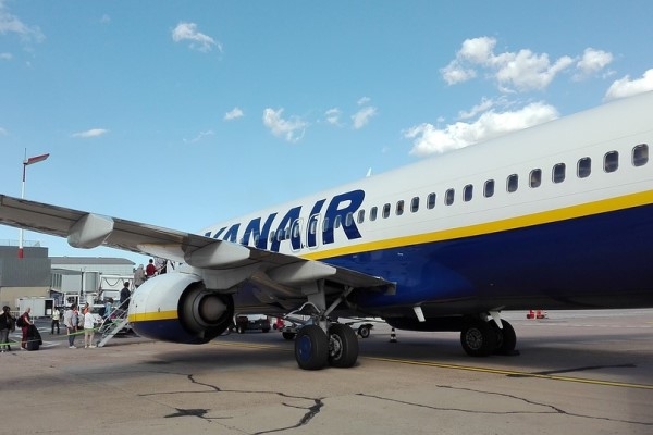 «Ryanair» samazina galamērķu skaitu lidojumiem no Tallinas