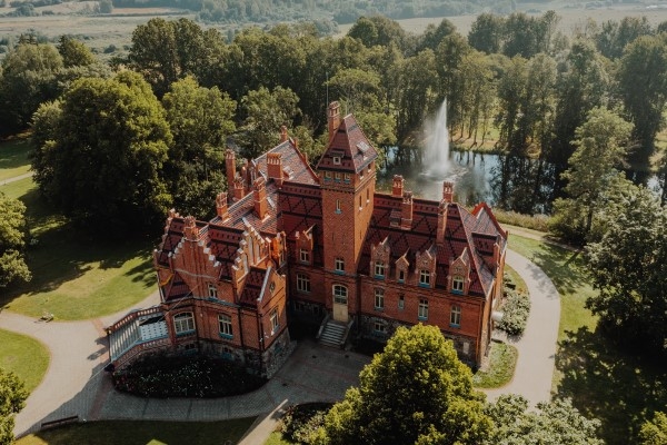 16. februāris vēsturē: Jaunmoku pils apsaimniekotājs svin dzimšanas dienu