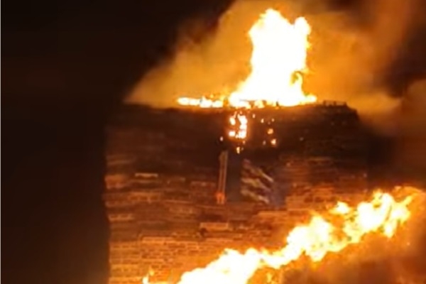 VIDEO: Laikasptākļu dēļ Nīderlandē Jauno gadu nosvin dienu agrāk