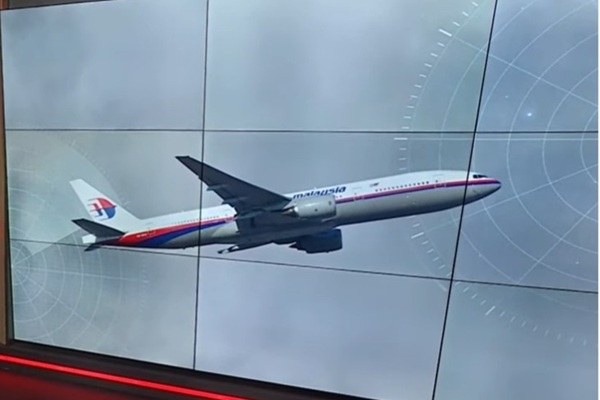 Atsāk meklēt pirms 11 gadiem pazudušo «Malaysia Airlines» lidmašīnu