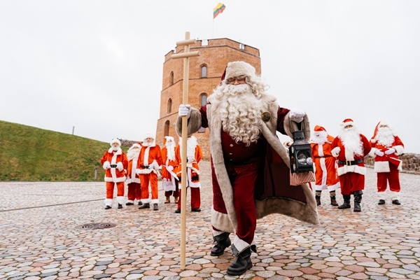 «Mirror»: Viļņa kā Ziemassvētku galamērķis ir izdevīgāks nekā Rīga