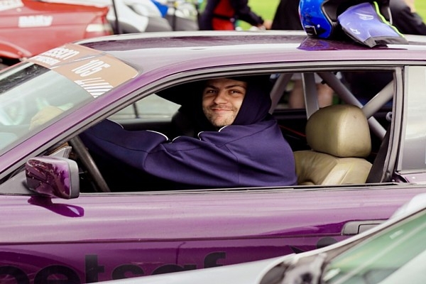 Aptauja: autovadītājiem rudens un ziemas mijā uz ceļiem visbīstamākais šķiet apledojums un meža dzīvnieki