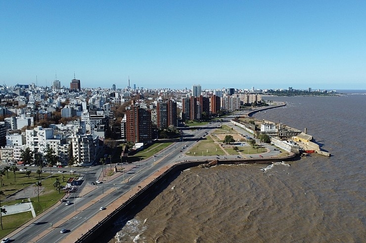 24. decembris vēsturē: tiek dibināta Urugvajas galvaspilsēta Montevideo