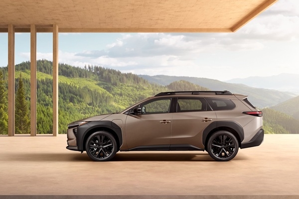 «Toyota» laiž klajā pilnībā elektrisko «Toyota bZ4X Touring»