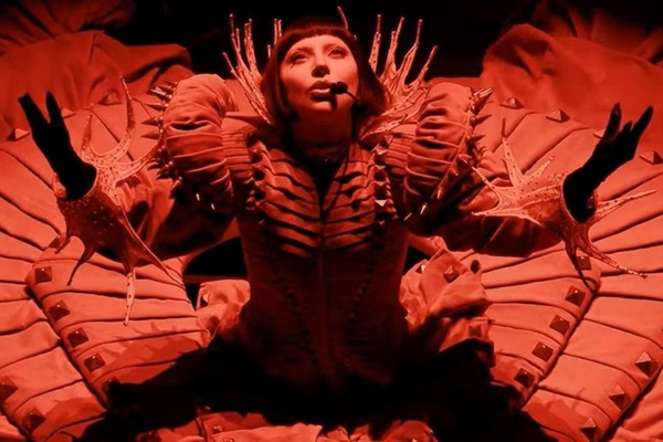 Lady Gaga, Snoop Dogg un citas slavenības, kurām liegts ieceļot valstī