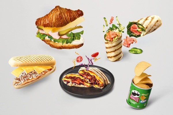 «airBaltic» atklāj populārākos ēdienus un dzērienus lidojumos 2025. gadā