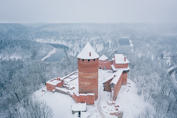 Turaidas muzejrezervāts Siguldas novadā: Starptautisks seminārs “Lielgabalu torņi pilīs”