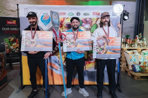 Otrajā Latvijas nacionālajā picas cepšanas konkursā uzvar pizzaiolo no picērijas «Bella Napoli»