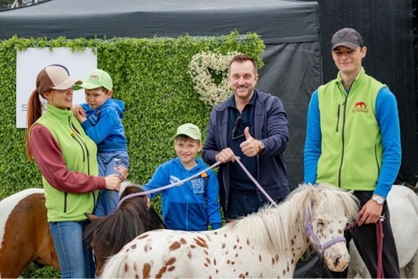 Mazo poniju lielie darbi: satiec izstādē «PetExpo 2026»