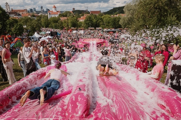 Viļņas Rozā zupas festivāls maina formātu; izziņoti šī gada centrālie notikumi