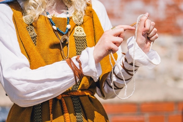 Akcija «Satiec savu meistaru!» Turaidas muzejrezervātā