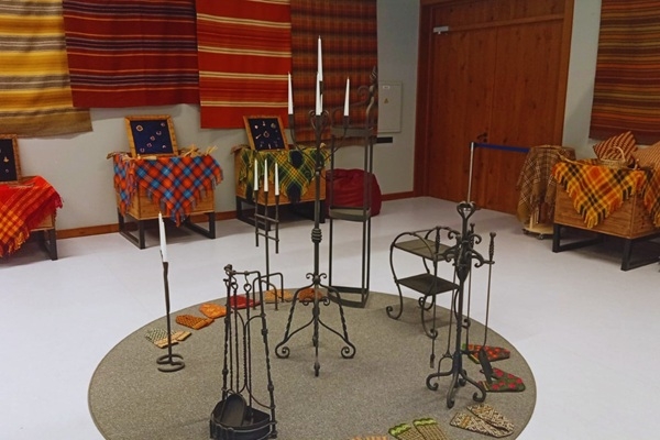 Ventspils: Aicinām uz izstādes «Ugunī kalts, rokās radīts» atklāšanu Ventspils Piejūras brīvdabas muzejā