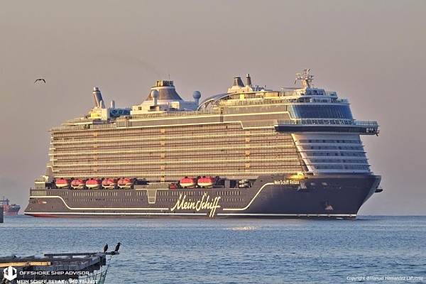 Rīgā viesosies lielākais kruīza kuģis ostas vēsturē Mein Schiff Relax
