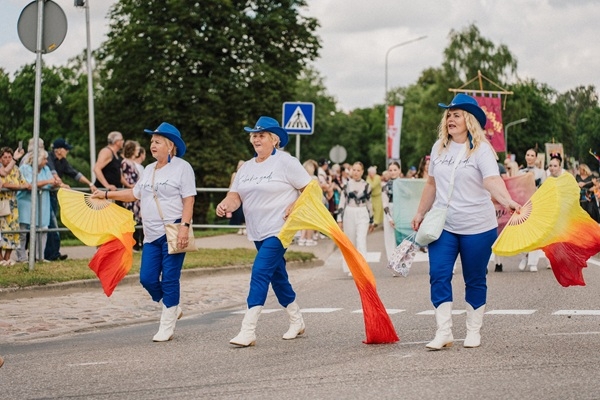 Dienvidkurzemē Priekules Ikara svētki aicina uz vērienīgiem svētkiem kantrī noskaņās