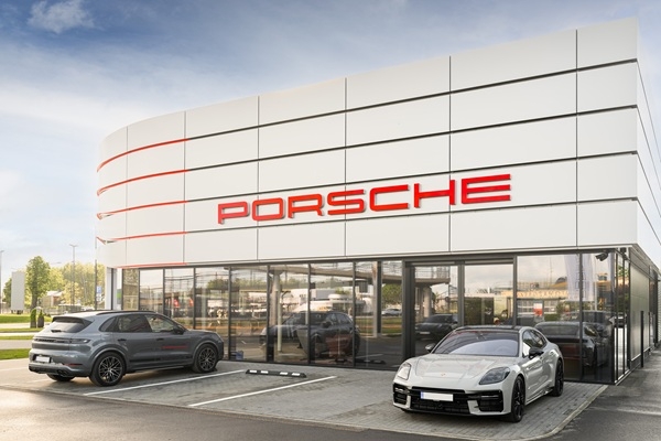 No 1. septembra «Porsche» Latvijā darbu turpinās vienā pārstāvniecībā