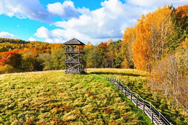 Embūtes senlejā aicina uz rudens piedzīvojumu ģimenēm