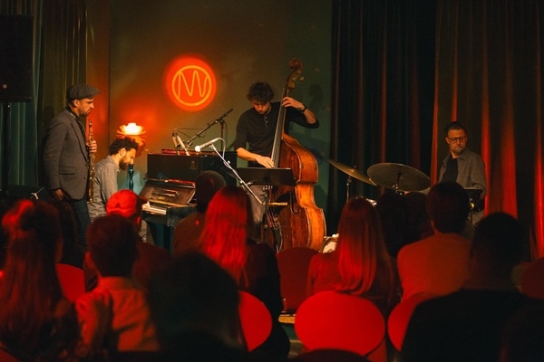 «M/House of Jazz» atzīmē dzimšanas dienu un sāk atvadas