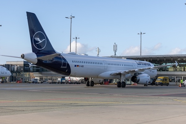 «Lufthansa» Rīgas lidostā jau 35 gadus stiprina Latvijas starptautisko savienojamību 