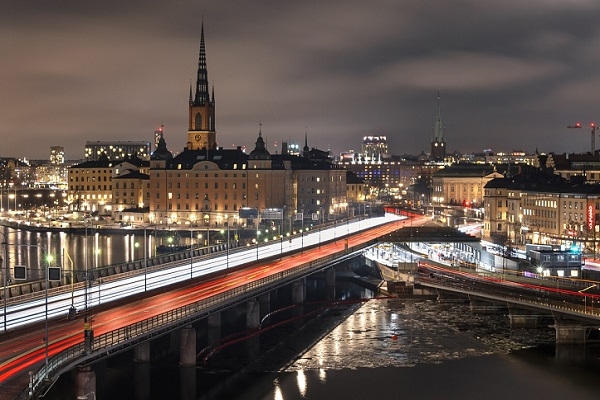 3. septembris vēsturē: Zviedrija maina autobraukšanas puses