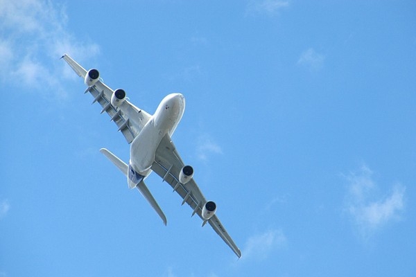 6. decembris vēsturē: Latvijas lidsabiedrība «SmartLynx» ar jauno lidmašīnu «Airbus A320» pirmoreiz lido uz Ēģipti