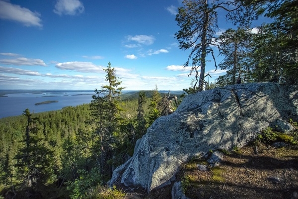 11. decembris vēsturē: Starptautiskā kalnu diena izgaismo ilgtspējīga tūrisma nozīmi