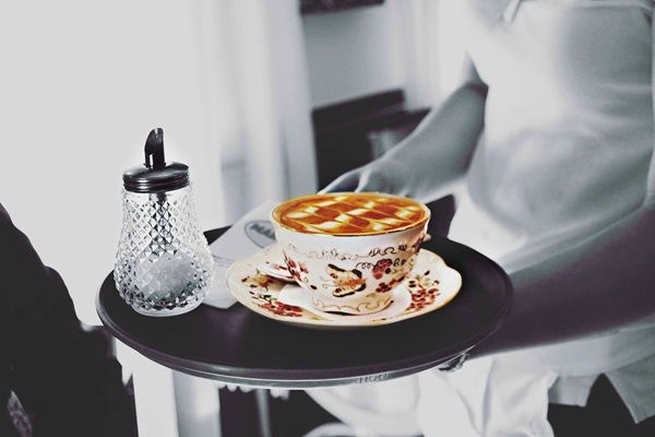 Pakalpojumu sfēra Igaunijā veido rekordaugstu pienesumu ekonomikai