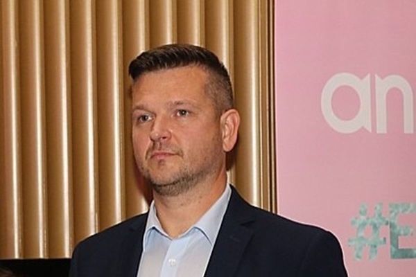 Aleksejs Kriščuks pamet «Anex Tour» un pievienojas «Novatours» komandai