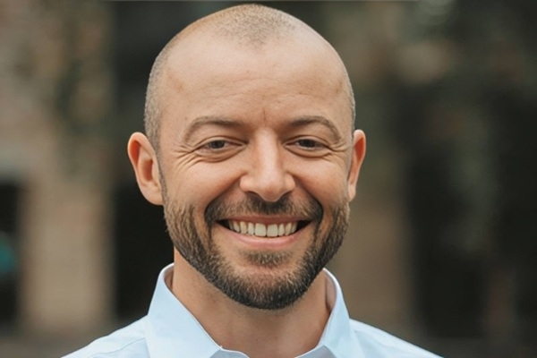 Vai sievietes tiešām brauc piesardzīgāk?