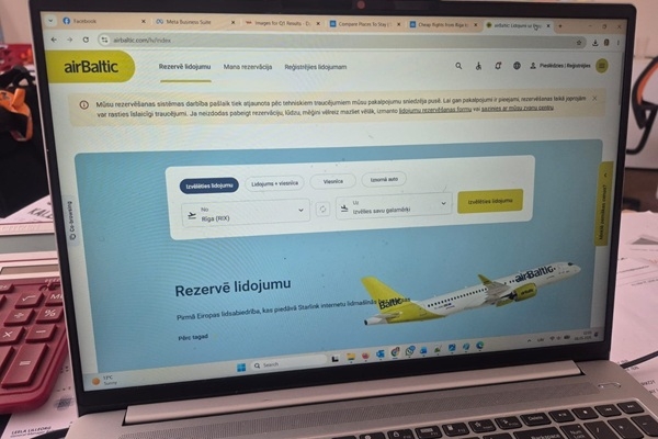 «airBaltic» mājaslapas rezervāciju sistēmas darbība tiek pakāpeniski atjaunota