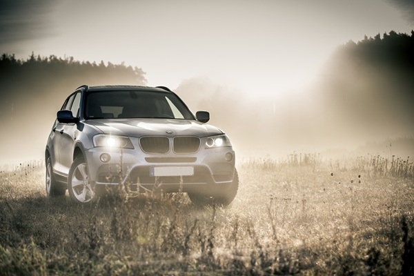 Pētījums: Divas trešdaļas Latvijas autovadītāju automašīnai mēnesī tērē līdz 300 eiro