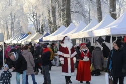 Alūksnes pilsētas Ziemassvētku tirdziņš Alūksnes TIC