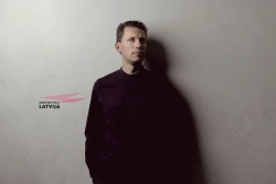 Atpūtas un ceļojumu piedāvājumi 01.11.2025 - 02.11.2025 Pianista Reiņa Zariņa koncerts Ventspils TIC