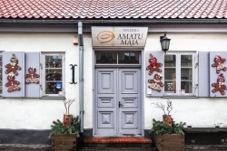 Atpūtas un ceļojumu piedāvājumi 14.12.2025 - 16.12.2025 Amatnieku tirdziņš Ventspils TIC