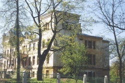 Kalkūnes muižas pils Augšdaugavas novada Tūrisma nodaļa