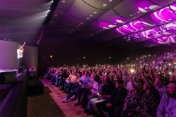 Stand-up komēdija EVOLŪCIJA