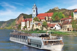 Reinas upes kruīzs ar Ama Waterways CRUISEcentre