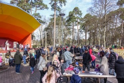 Atpūtas un ceļojumu piedāvājumi 01.04.2026 - 06.04.2026 Putnu būrīšu talka Bērnu pilsētiņā Ventspils TIC