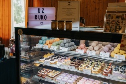 "UzKūko" brīvdienu bufete Rencēnos Valmieras novada Tūrisma pārvalde