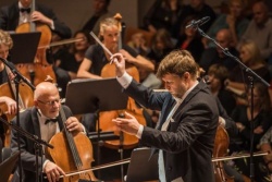 Atpūtas un ceļojumu piedāvājumi 22.04.2026 - 24.04.2026 Pētera Vaska jubilejas koncerts Liepājas reģiona TIB